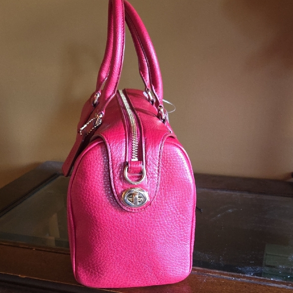 Red Coach Leather Satchel - Picture 3 of 8